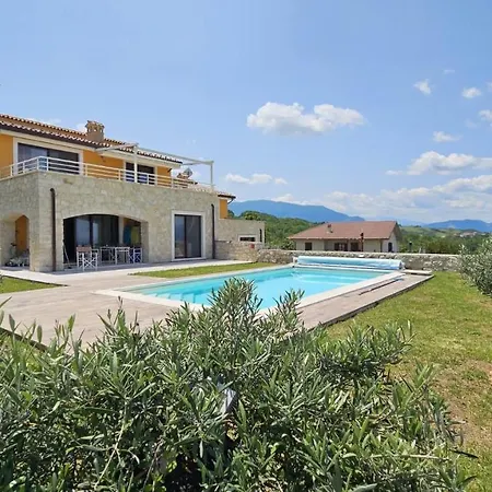 Casa Dell' Orso
